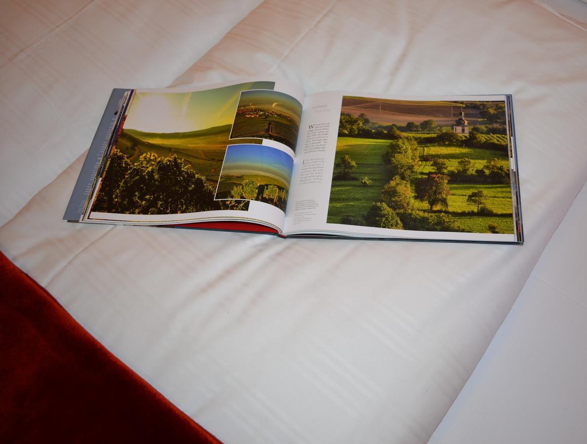 Hotel-Gasthof Rotes Ross Markt Einersheim Eksteriør bilde