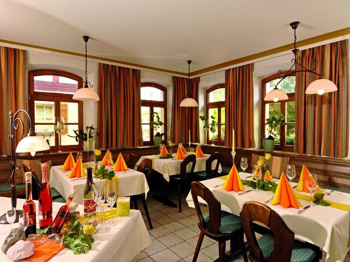 Hotel-Gasthof Rotes Ross Markt Einersheim Eksteriør bilde