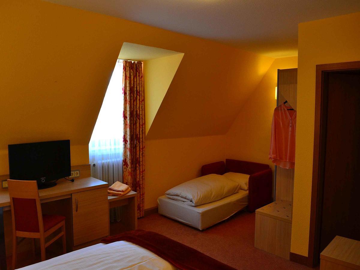 Hotel-Gasthof Rotes Ross Markt Einersheim Eksteriør bilde